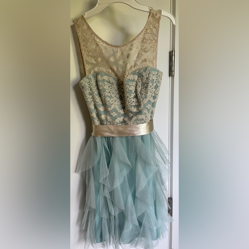 Juniors dress